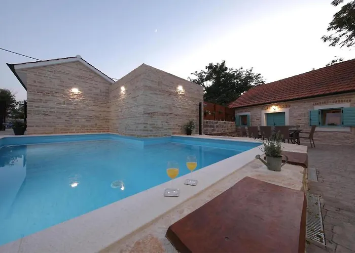 Awesome In * Donje Rastane